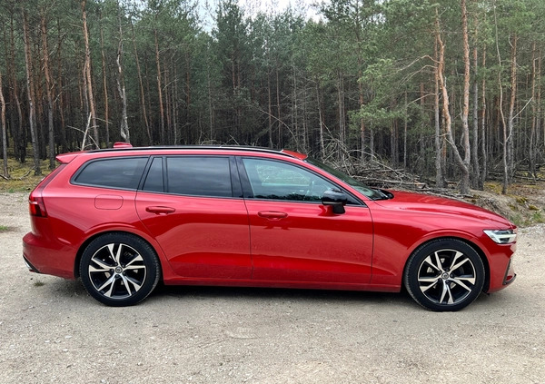 Volvo V60 cena 129000 przebieg: 57000, rok produkcji 2019 z Tuczno małe 781